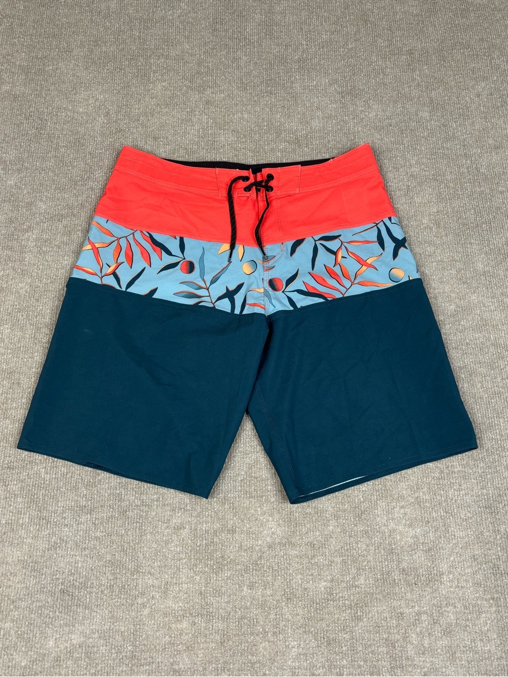 Billabong Mens Size 30 Recycler Tribong Pro Boardshorts Floral Swimtrunks Hawaii